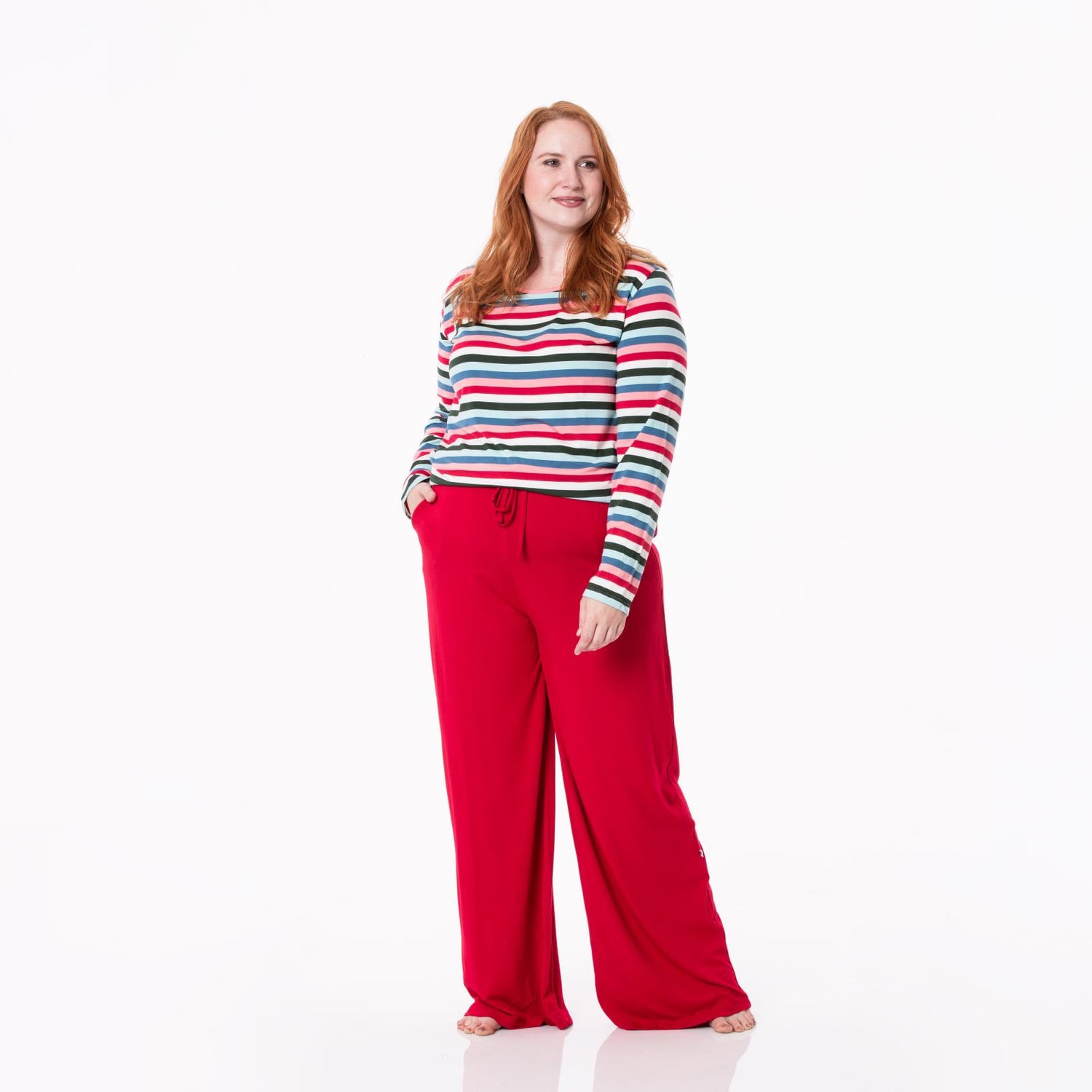 Women's Solid Lounge Pants in Crimson