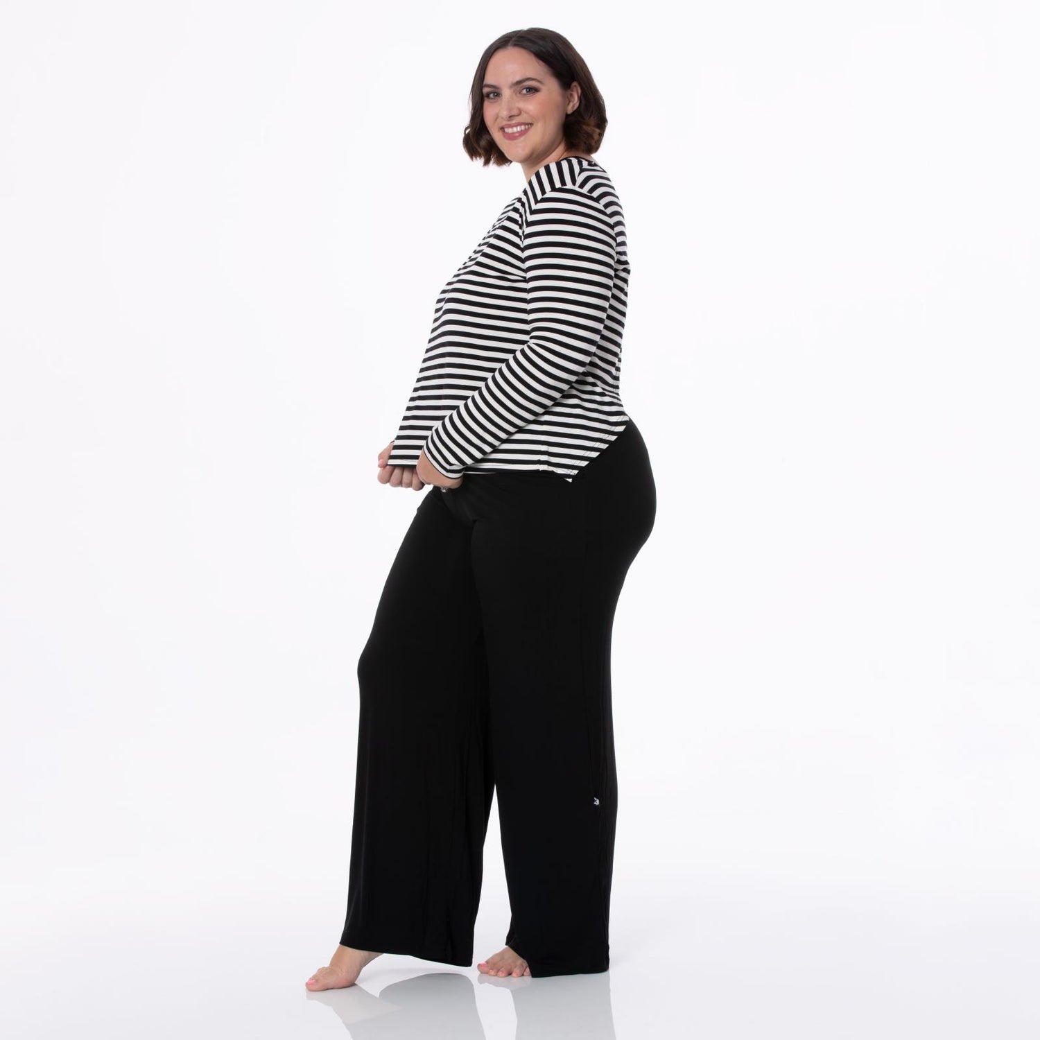 Women's Solid Lounge Pants in Midnight
